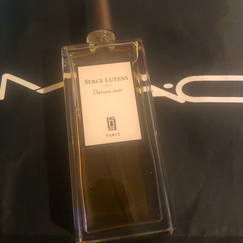 MAC perfume   Serge Lutens